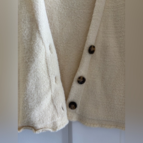 Free People Cream Button-Up Women's Sweater - Picture 2 of 6